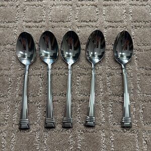 Wallace Zenith Frost Stainless 18/10 Flatware Spoons Set Of 5 Teaspoons 6-3/8"